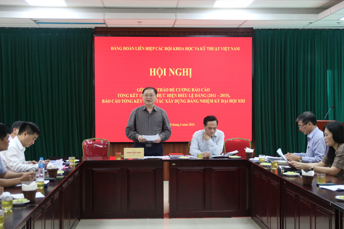 VUSTA gop y de cuong bao cao cong tac xay dung Dang va thuc hien Dieu le Dang