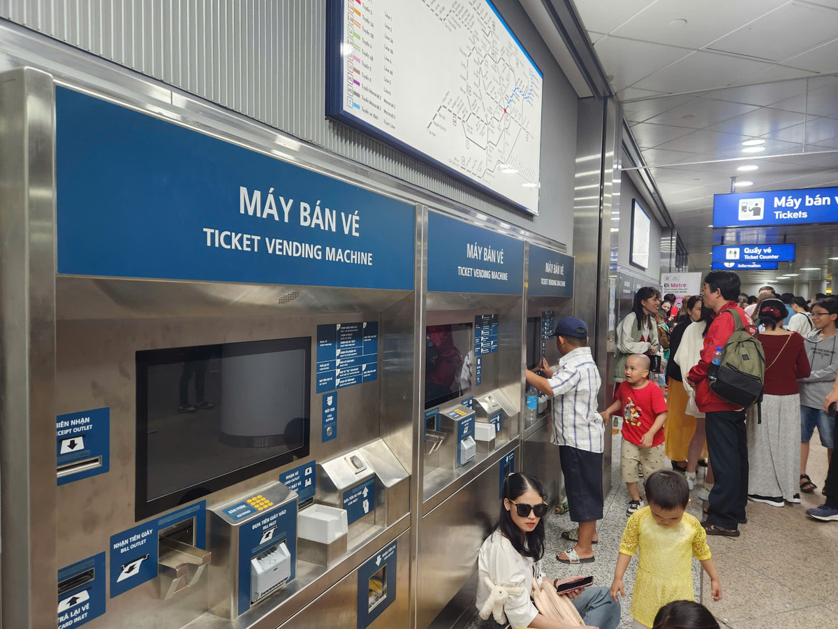 Các máy bán vé tự động không hoạt động.