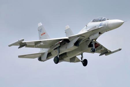 Tiêm kích Su-30MK2 của Hải quân Trung Quốc.