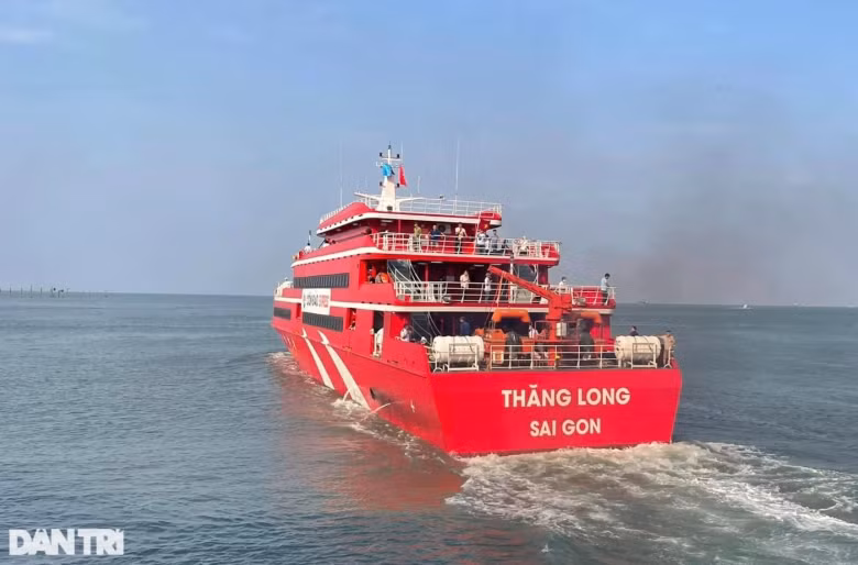 Tính đến nay, hệ thống tàu của Công ty CP Tàu cao tốc Phú Quốc đã lên đến 11 con tàu tiên tiến và an toàn hàng đầu Việt Nam. Công ty đã và đang khai thác và vận hành các tuyến từ bờ ra các "đảo ngọc" của đất nước như đảo Phú Quốc, Côn Đảo, Nam Du và gần nhất là tuyến Đà Nẵng đi đảo Lý Sơn.