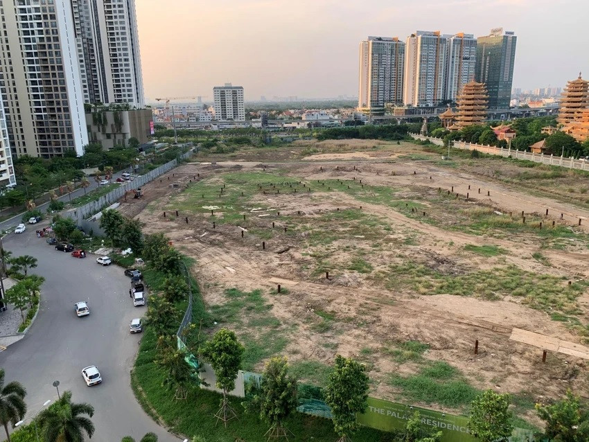 Cac dai gia dang lac quan voi thi truong bat dong san?