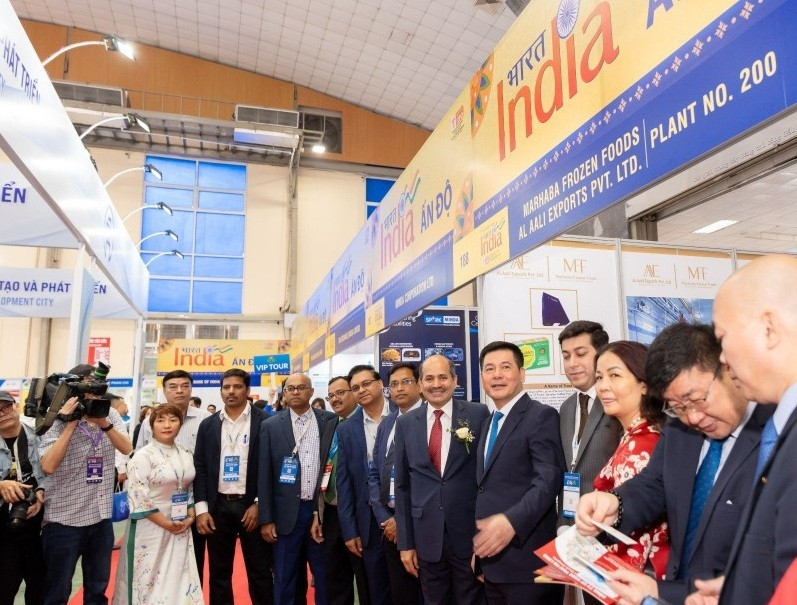 An Do la khach moi danh du tai Vietnam Expo 2024-Hinh-2