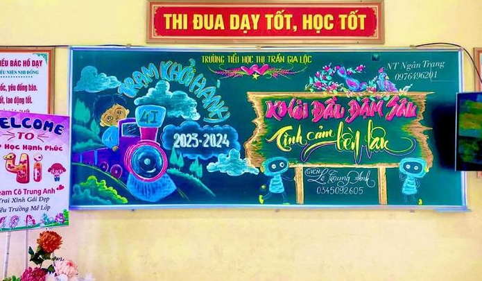 Những ngày gần đây, trên mạng xã hội đang chuyền tay nhau loạt hình ảnh về những tấm bảng xanh được các cô giáo "phù phép" thành các bức tranh tạm biệt cực đẹp mắt và kỳ công.