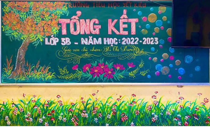 Buổi chia tay trường lớp sẽ nhiều cảm xúc hơn khi có những tấm bảng đẹp thế này hiện diện.