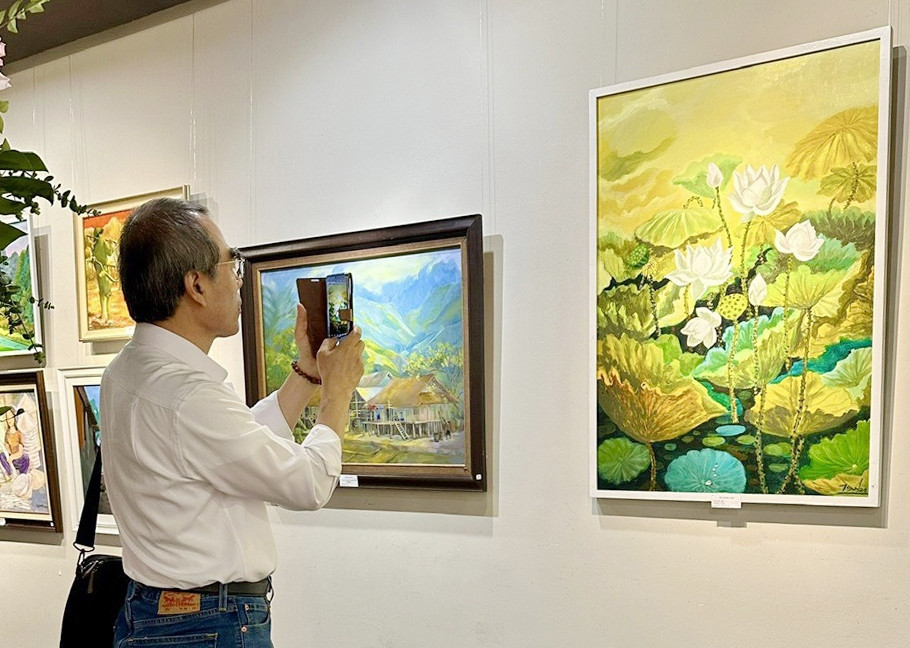 Kham pha net dep doi thuong qua Trien lam Cuoc song quanh ta 2024-Hinh-6