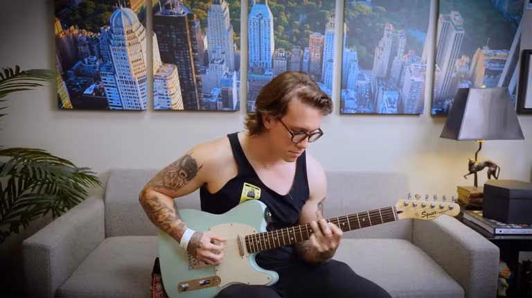 Benh nhan choi dan khi dang mo u nao