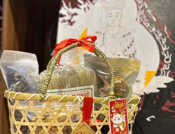 Sam Tet, nguoi mua lo gap 