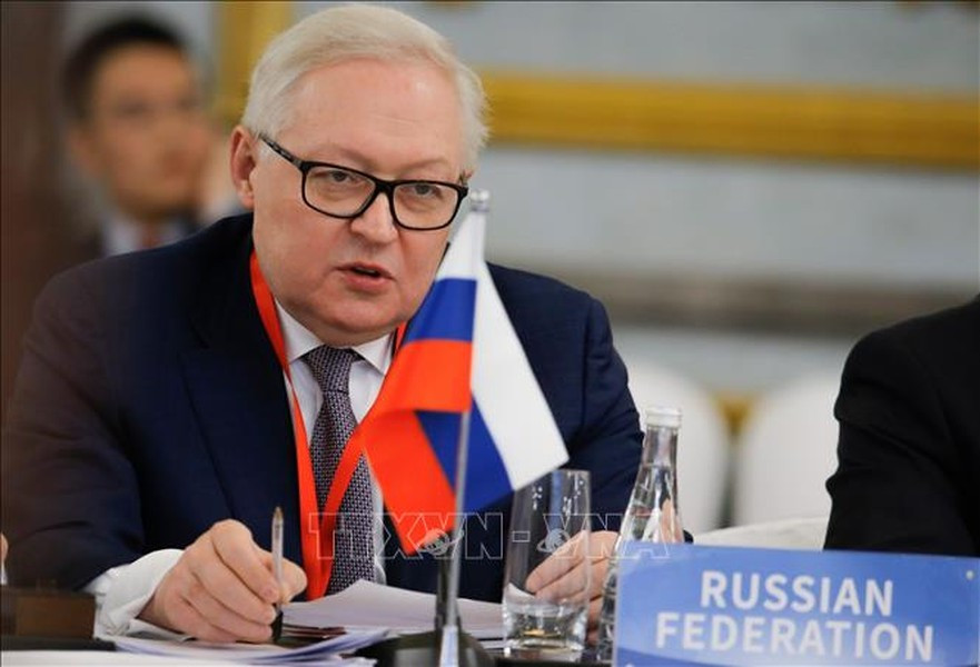 Theo ông Ryabkov, tình hình hiện tại xung quanh chiến dịch quân sự đặc biệt của Nga tại Ukraine đã cho thấy cách tiếp cận cổ điển đối với việc răn đe hạt nhân chưa đủ hiệu quả, vì vậy yêu cầu cấp thiết là phải bổ sung và điều chỉnh về mặt khái niệm.