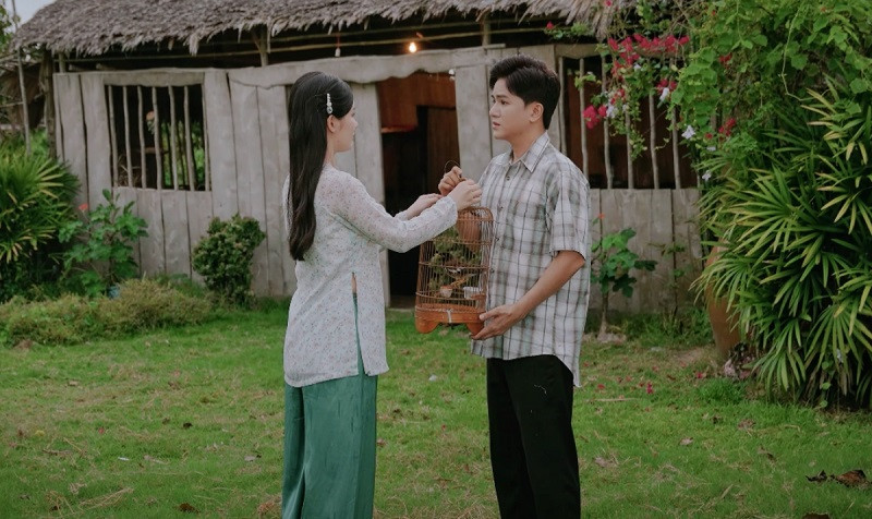 Khuu Huy Vu tai hien bi kich tinh yeu thoi tre trong MV moi-Hinh-2