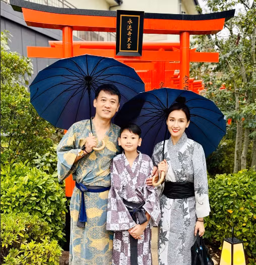 Ba trum kim cuong khet tieng Vbiz 