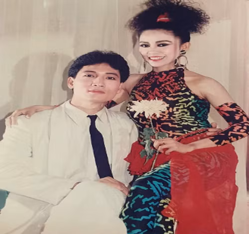 Gia đình hiếm hoi bố mẹ đều là Nghệ sĩ Nhân dân Gia dinh hiem hoi bo me deu la Nghe si Nhan dan