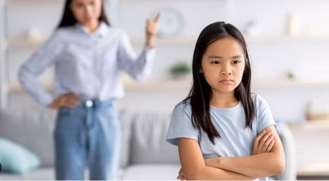 Mot kieu tiet kiem cua cha me nen bo ngay keo hai con