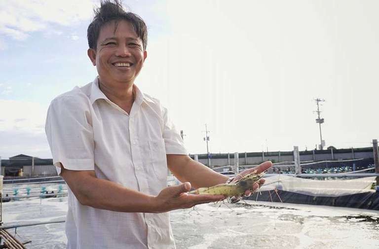 Anh Bảy Bến Tre nuôi tôm thu 90 tỷ, Bộ trưởng bày cách tăng lợi nhuận Anh Bay Ben Tre nuoi tom thu 90 ty, Bo truong bay cach tang loi nhuan