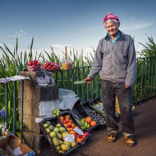 Chúng tỏa ra mùi rất nồng trong quá trình chín, nhưng khi quả chín hẳn thì mùi này biến mất. Đây là một trong những dấu hiệu để nhận biết quả đã có thể ăn được hay chưa.