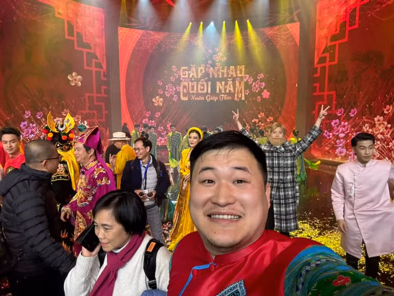 Hau truong loat nghe si moi dien Tao Quan 2024-Hinh-6