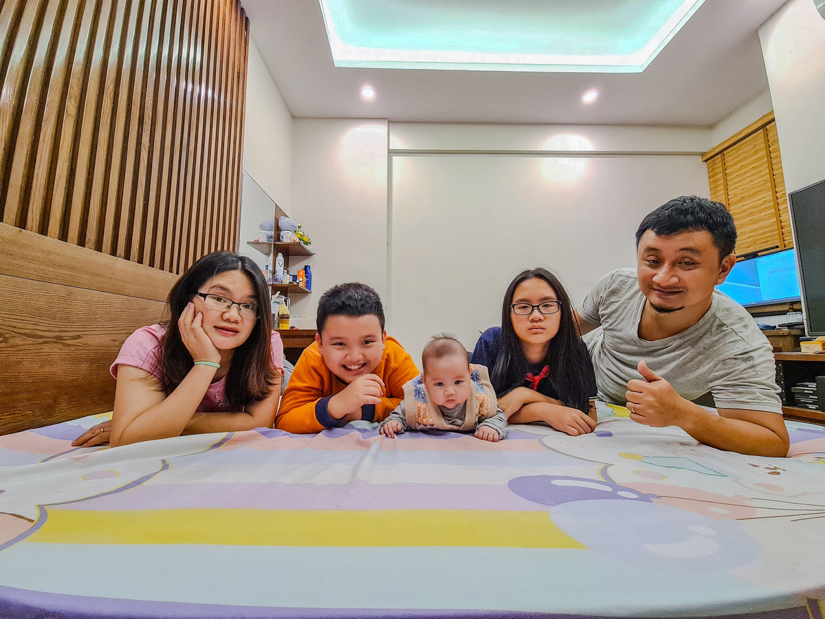 Cuoi ngat voi tam thu bo viet cho con gai 3 thang tuoi ke kho