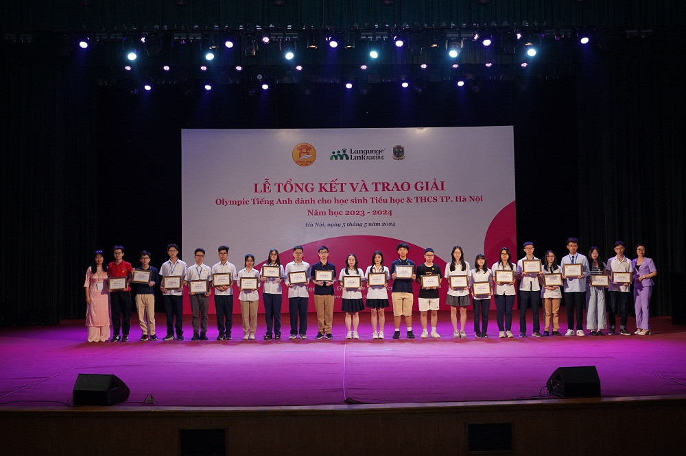 Ha Noi trao giai cuoc thi Olympic Tieng Anh cap Tieu hoc, THCS-Hinh-7
