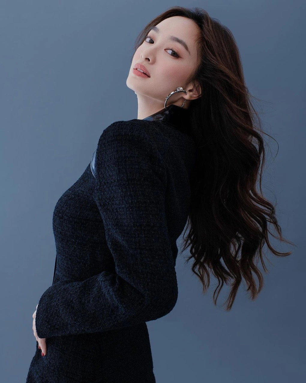 Nhắc đến Kaity Nguyễn, khán giả thường nhớ đến hình ảnh nữ diễn viên tài năng. Ở tuổi 25, cô trưởng thành hơn trong sự nghiệp, điều hành một công ty giải trí, lấn sân đầu tư phim ảnh.