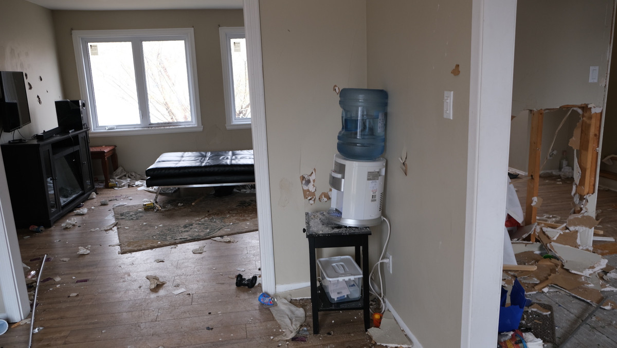 Bat ngo voi nhung thu quen thuoc khien can nha lon xon, phat ngot-Hinh-2