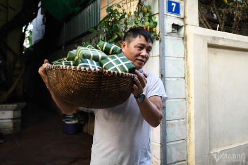 30 nam goi banh chung Tet nuoi ca gia dinh-Hinh-4