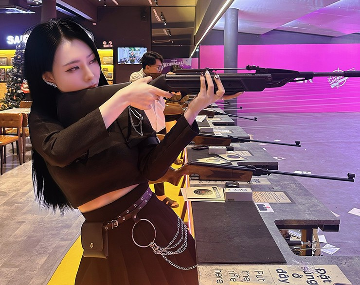 Ngoài ra, việc lắp cột ngay tại nhà giúp Thu Thảo có thể tập luyện thể thao, đặc biệt là múa cột ở bất kỳ thời gian nào, ngay cả trong các kỳ nghỉ lễ.