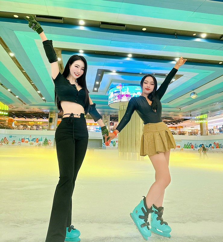 “Việc sắp xếp thời gian như vậy giúp tôi phân bố lịch trình hợp lý giữa công việc và các môn thể thao giải trí khác, không bị ảnh hưởng quá nhiều. Đồng thời chia ra mỗi tháng 1 môn cũng giúp tôi không bị nhàm chán, thậm chí còn tăng hứng thú cho tất cả các môn”, Thu Thảo tiết lộ.