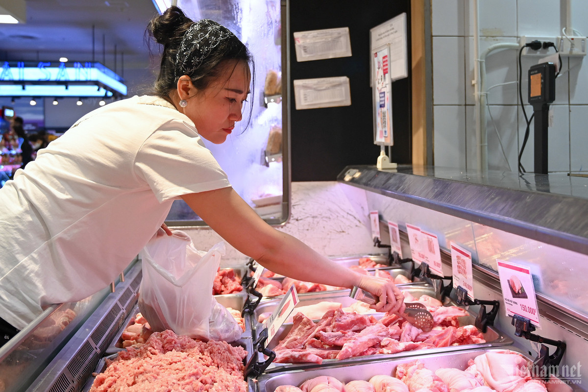 Thịt lợn nhập khẩu đổ bộ thị trường Việt, giá 55.000 đồng/kg Thit lon nhap khau do bo thi truong Viet, gia 55.000 dong/kg