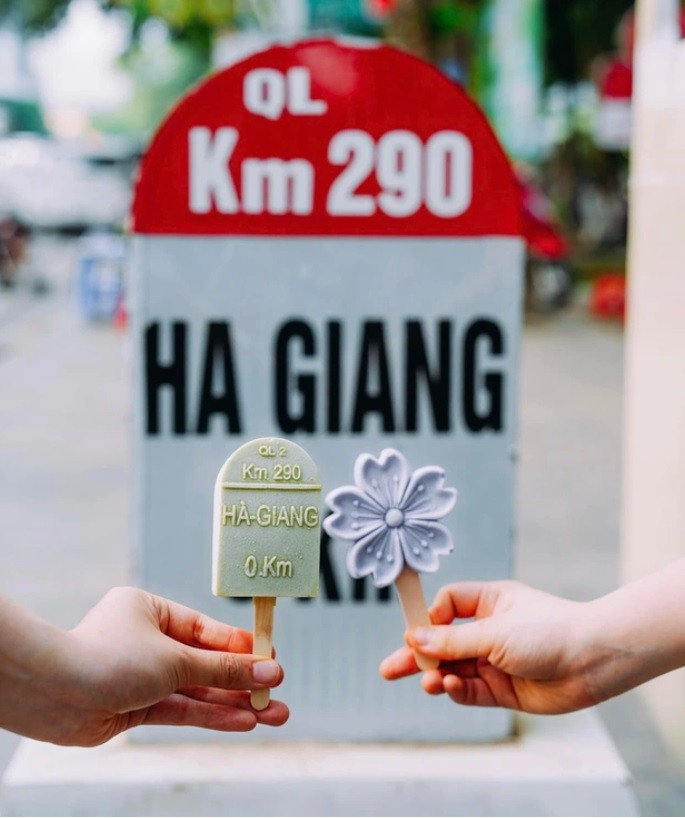 Kem cot moc Km so 0 tai Ha Giang khien gioi tre phat sot