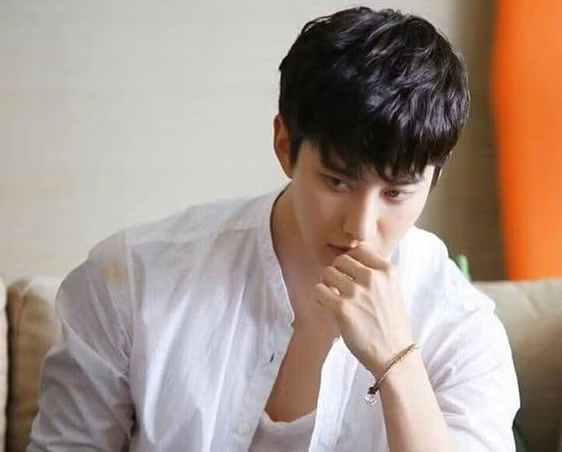 Vo bi danh ghen truoc cong ty, toi chet lang vi...