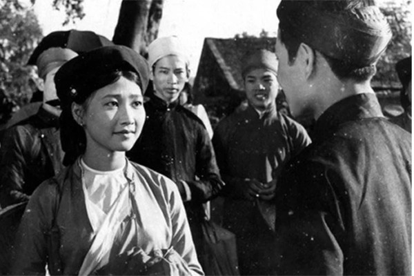 Bằng nhiều cống hiến của mình, năm 1998, Như Quỳnh được phong danh hiệu Nghệ sĩ ưu tú và đến năm 2007 là Nghệ sĩ nhân dân. Đồng thời cuối năm 2007, bà giành giải thưởng "Diễn viên nước ngoài xuất sắc Hàn Quốc" do Đài truyền hình SBS trao tặng với vai bà mẹ trong bộ phim "Cô dâu Vàng" (Hãng phim truyện I và SBS hợp tác sản xuất).