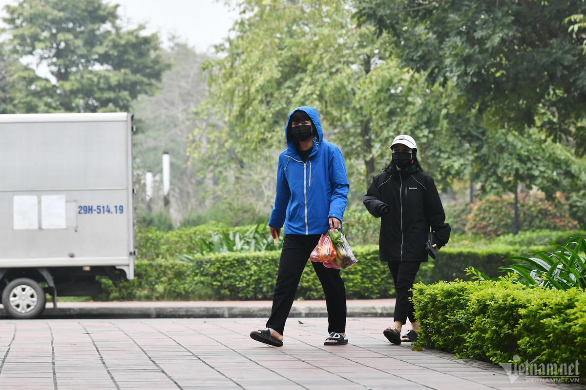 Ngoài ra, khách phải là người chưa có nhà ở, đất ở thuộc sở hữu của hộ gia đình theo hộ khẩu hoặc tạm trú tạm vắng khi làm hồ sơ hoặc có nhà ở thuộc sở hữu của hộ gia đình nhưng diện tích bình quân đầu người của các thành viên trong hộ dưới 10 m² sàn/người tại địa bàn tỉnh.