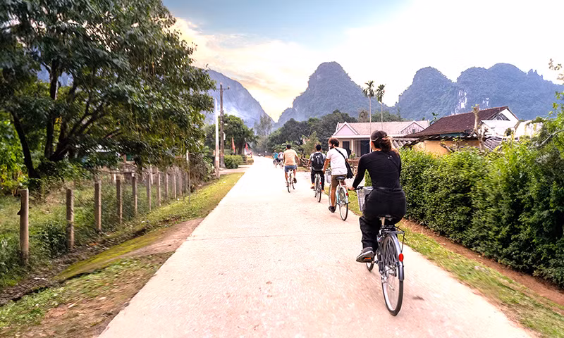 Lang du lich tot nhat nam 2023: Khong chi la danh hieu-Hinh-2