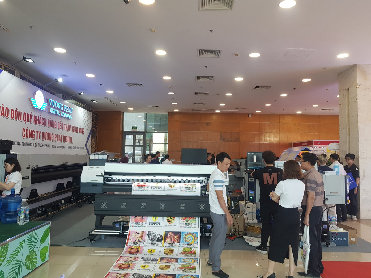 VietAd 2024: Trinh dien cong nghe tien tien nganh quang cao-Hinh-3