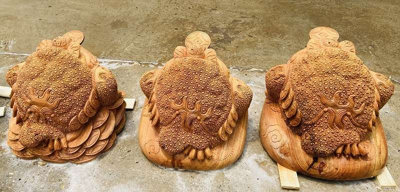 Hình ảnh của Thiềm Thừ thường gắn liền với khả năng "nhả ra của cải" và chỉ định cư nơi những vùng đất giàu có. Nó được cho là có khả năng cảm nhận được những nơi chứa đựng sự giàu sang phú quý.