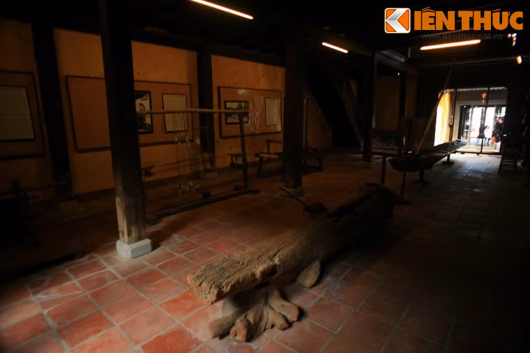 Đây vốn là ngôi nhà cổ điển hình trong khu đô thị cổ Hội An, với diện tích hơn 500m2 (dài 57m, chiều ngang 9m).