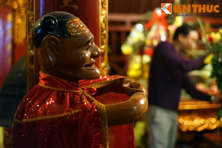 Người dân Hà Nội từ xưa tới nay tin rằng Đền Bạch Mã rất linh thiêng. Cùng với các giá trị về văn hóa tâm linh và kiến trúc nghệ thuật, đền Bạch Mã còn là một nguồn tư liệu quý để nghiên cứu, tìm hiểu Thăng Long - Hà Nội về nhiều mặt.