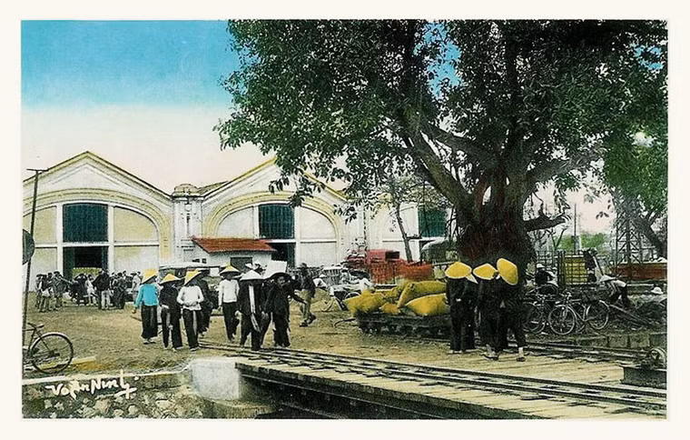 Một bến tàu ở Hải Phòng.