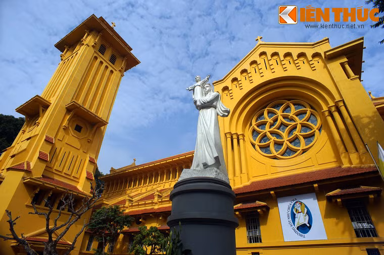 Một số hình ảnh khác về nhà thờ Cửa Bắc.