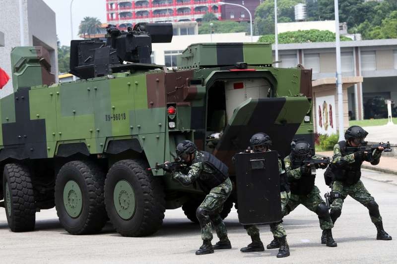 Ngoài việc trang bị cho quân đội Đài Loan, thiết giáp Báo Mây cũng có thể được sử dụng vào nhiệm vụ trấn áp đám đông, sử dụng làm phương tiện cho lực lượng chống khủng bố của nước này. Nguồn ảnh: BMDP.