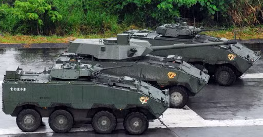 Với phiên bản sử dụng nòng pháo 105mm, CM-32 sẽ "biến hình" từ xe thiết giáp chở quân thành xe chiến đấu bộ binh. Trong khi đó phiên bản sử dụng cối 120mm có thể biến đây thành loại pháo cối tự hành cơ động cao. Nguồn ảnh: BMDP.