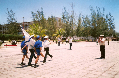 Thời hạn cho thuê 25 năm cảng Cam Ranh của Liên Xô và sau này là Nga sẽ kéo dài tới năm 2004. Tuy nhiên vào năm 2002, Nga đã rút lui khỏi Cam Ranh trước thời hạn. Nguồn ảnh: TL.