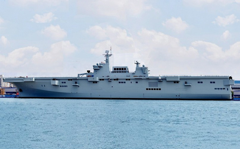 Theo dự kiến ban đầu thì nó sẽ được hạ thủy đầu năm 2020 để tiến hành chạy thử nghiệm, nếu mọi việc thuận lợi thì sang tới năm 2021 sẽ chính thức vào biên chế Hải quân Trung Quốc.