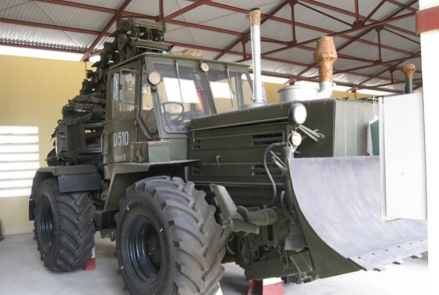 Việc giải phóng được sức lực của người lính trong công việc đào hầm, hào giúp binh lính có đủ sức khoẻ, tinh thần và thể lực để làm nhiệm vụ chính quan trọng hơn - đánh địch. Nguồn ảnh: Pinterest.