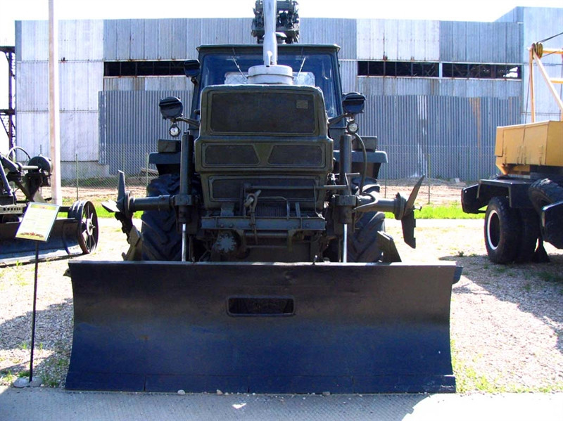 Thiết kế khá đơn giản này cho phép PZM-2 hoạt động hiệu quả trên chiến trường và đặc biệt là dễ sửa chữa khi xảy ra hỏng hóc. Nguồn ảnh: Pinterest.