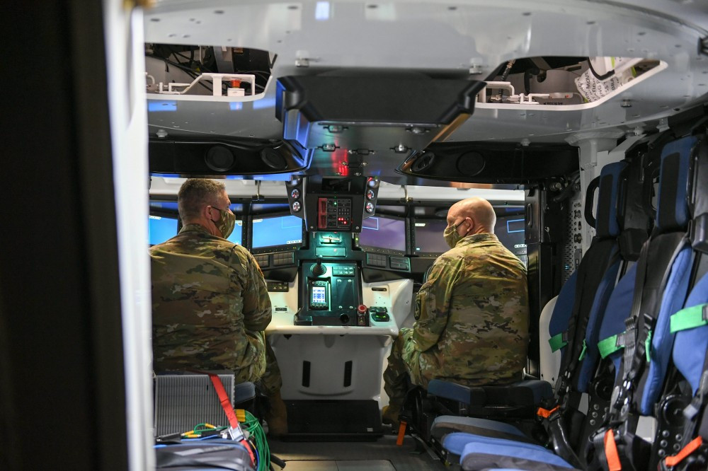 Theo nhiều thông tin được truyền thông Mỹ đăng tải, các phương tiện thiết giáp cơ động cao này sẽ được chuyển giao cho quân đội Mỹ những chiếc đầu tiên chỉ 14 tháng kể từ sau khi BAE System ký hợp đồng chính thức với quân đội Mỹ. Nguồn ảnh: BMDP.