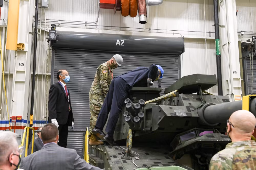 Việc được trang bị phương tiện thiết giáp trọng lượng nhẹ hơn hứa hẹn không những giúp tăng cường sức mạnh tác chiến cho quân đội Mỹ mà còn giúp lực lượng này có khả năng phát triển thêm nhiều kiểu chiến thuật đa dạng trong tương lai. Nguồn ảnh: BMDP.