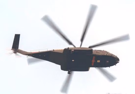 Báo chí Hong Kong cũng đặt nghi vấn nhiều khả năng loại trực thăng gặp tai nạn là chiếc Z-8 - một phiên bản nội địa do Trung Quốc tự sản xuất dựa trên thiết kế của SA 321 Super Frelon. Nguồn ảnh: Foxtrot.