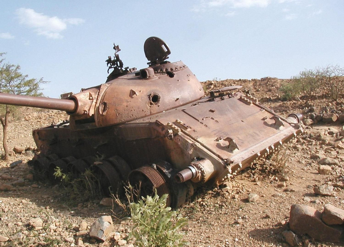 Theo các tài liệu được Nga giải mã và công bố chính thức sau này, tổng cộng có tới gần 15.000 lính Liên Xô thiệt mạng trên chiến trường Afghanistan. Nguồn ảnh: Pinterest.