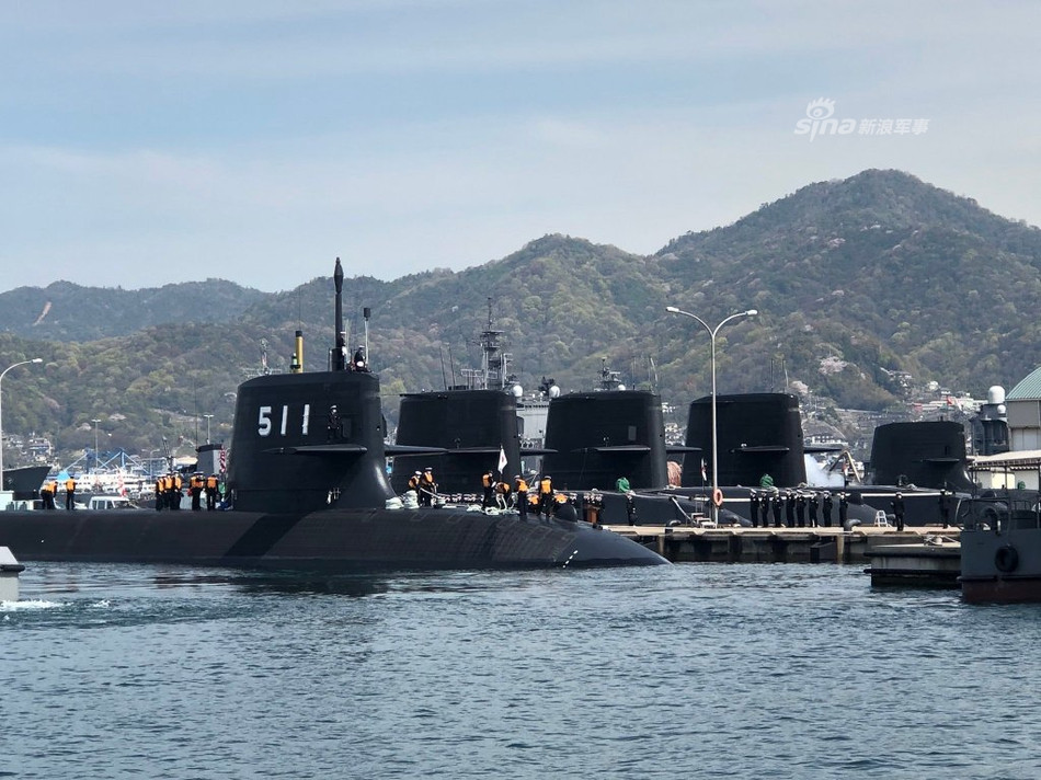 Oryu mới chỉ được hạ thuỷ hồi tháng 10/2018 và nhập biên từ ngày 5/3/2020 vừa rồi. Việc sử dụng pin Lithium biến Oryu thành tàu ngầm điện - diesel hiện đại nhất trên thế giới hiện nay, vượt qua cả tàu ngầm Đức, Mỹ, Nga và thậm chí còn được coi là tàu ngầm điện-diesel thế hệ mới. Nguồn ảnh: Sina.