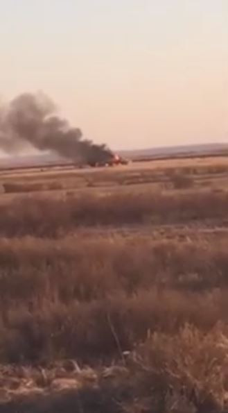 Theo thông tin được truyền thông địa phương cho biết, cả hai phi công đều nhảy dù thoát hiểm thành công khỏi máy bay và không bị thương tích gì. Nguồn ảnh: Pinterest.